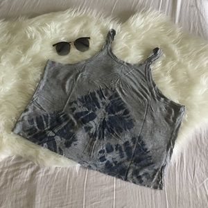 Grey flowy tank with decal